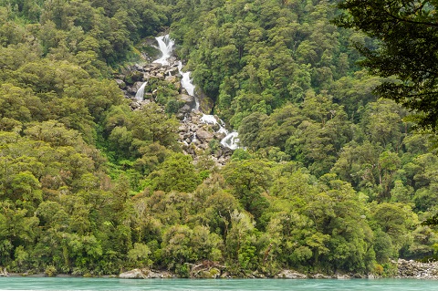 Roaring Billy Falls